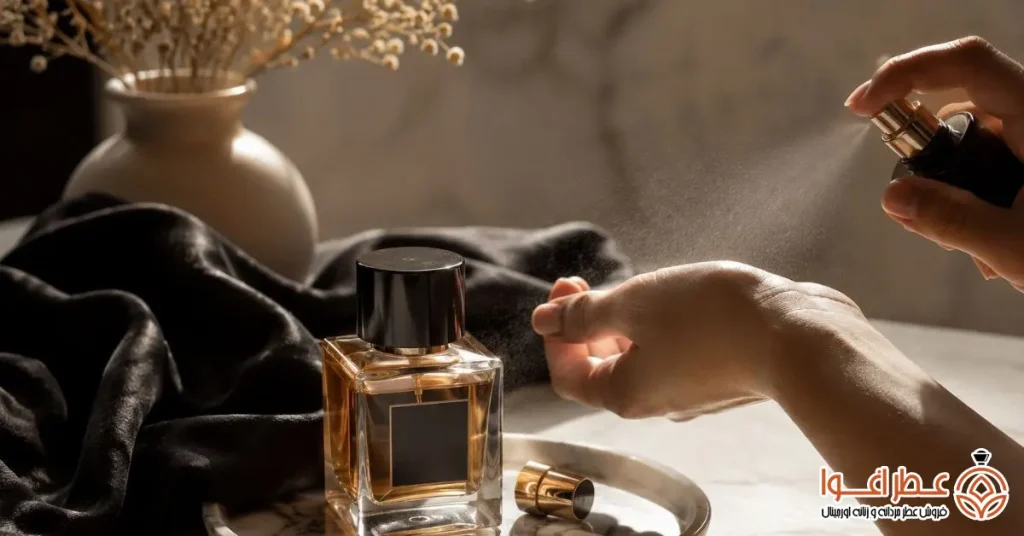 مقدار مناسب عطر در بهترین نقاط بدن برای عطر زدن