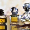 رایحه‌های لوکس ورساچه: معرفی بهترین عطرها برای ماندگاری طولانی